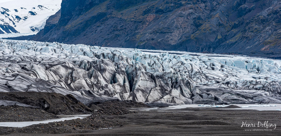 De voet van de gletscher in het Skatfell/Vatnajökull National Park
