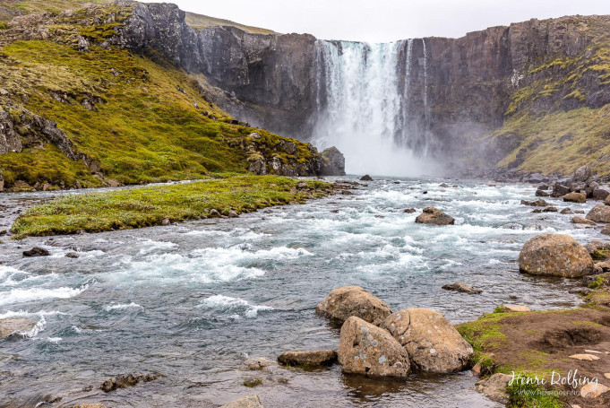 Skogafoss waterval bij Skógar